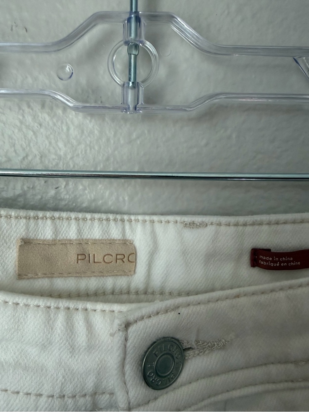 anthropologie pilcro distressed slim boyfriend jeans white women’s 32 - Picture 4 of 5
